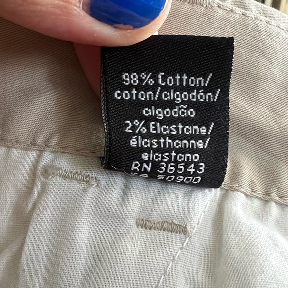 NWT Calvin Klein Khaki Shorts - Picture 6 of 6